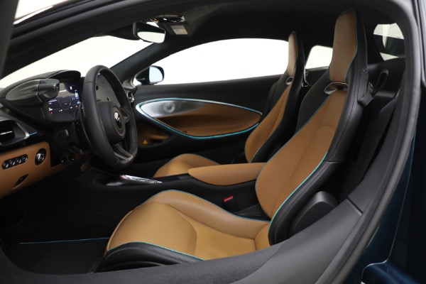 New 2023 McLaren Artura TechLux for sale $263,525 at Bugatti of Greenwich in Greenwich CT 06830 21
