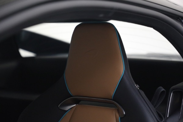 New 2023 McLaren Artura TechLux for sale $263,525 at Bugatti of Greenwich in Greenwich CT 06830 27
