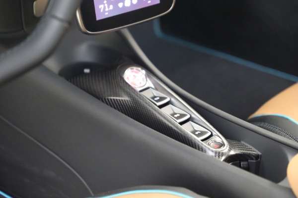 New 2023 McLaren Artura TechLux for sale $263,525 at Bugatti of Greenwich in Greenwich CT 06830 28