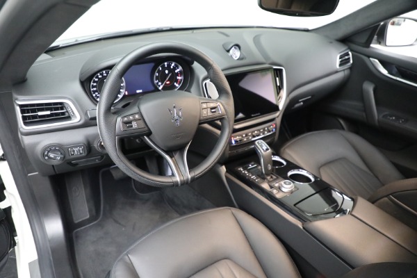 Used 2022 Maserati Ghibli Modena Q4 for sale Sold at Bugatti of Greenwich in Greenwich CT 06830 14