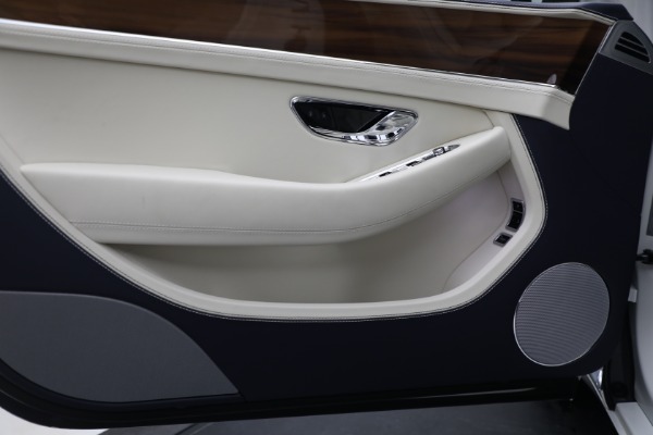 New 2023 Bentley Continental GTC V8 for sale $290,700 at Bugatti of Greenwich in Greenwich CT 06830 21