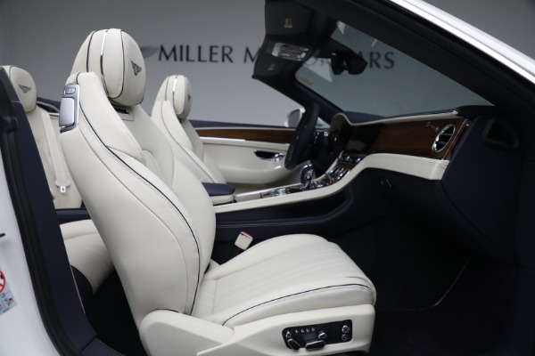 New 2023 Bentley Continental GTC V8 for sale $290,700 at Bugatti of Greenwich in Greenwich CT 06830 28