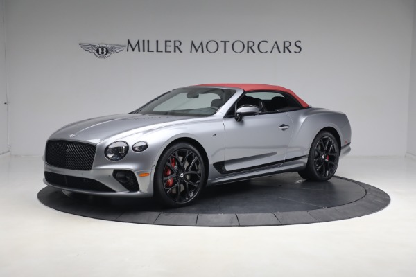 New 2023 Bentley Continental GTC S V8 for sale $347,515 at Bugatti of Greenwich in Greenwich CT 06830 17