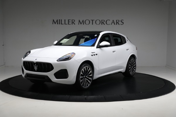 New 2023 Maserati Grecale Modena for sale Sold at Bugatti of Greenwich in Greenwich CT 06830 2