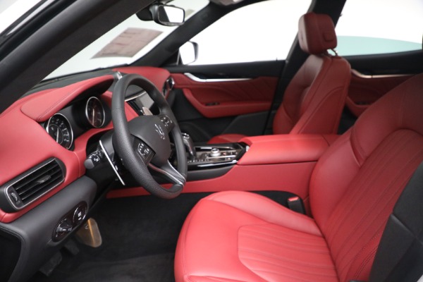 New 2023 Maserati Levante Modena for sale $110,716 at Bugatti of Greenwich in Greenwich CT 06830 16