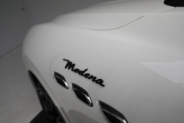 New 2023 Maserati Levante Modena for sale $110,716 at Bugatti of Greenwich in Greenwich CT 06830 22