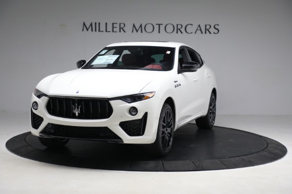 New 2023 Maserati Levante Modena for sale $110,716 at Bugatti of Greenwich in Greenwich CT 06830 1