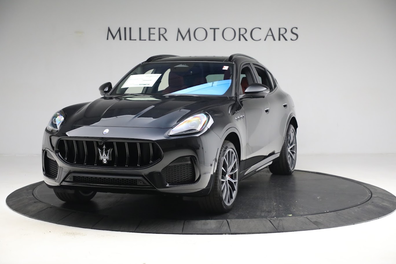 New 2023 Maserati Grecale Modena for sale $92,961 at Bugatti of Greenwich in Greenwich CT 06830 1