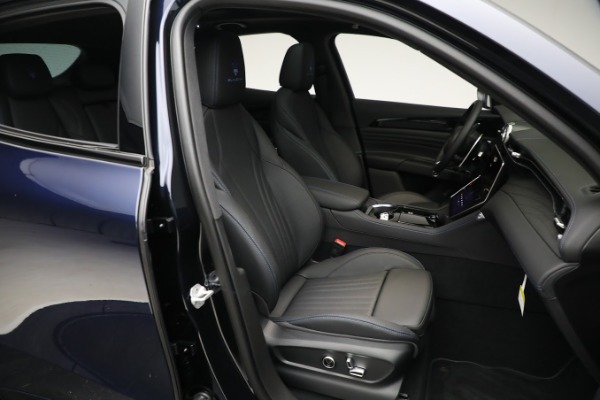 New 2023 Maserati Grecale PrimaSerie Modena for sale $94,101 at Bugatti of Greenwich in Greenwich CT 06830 20