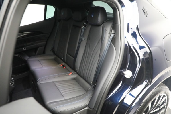 New 2023 Maserati Grecale PrimaSerie Modena for sale $94,101 at Bugatti of Greenwich in Greenwich CT 06830 24