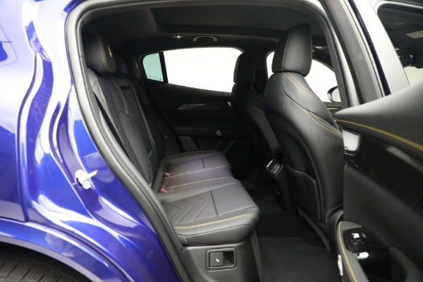 New 2023 Maserati Grecale Modena for sale $91,501 at Bugatti of Greenwich in Greenwich CT 06830 21