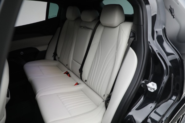 New 2023 Maserati Grecale Modena for sale $85,101 at Bugatti of Greenwich in Greenwich CT 06830 19