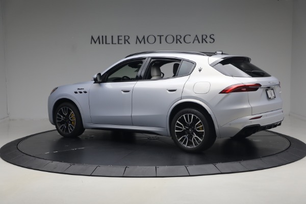 Used 2023 Maserati Grecale Modena for sale $44,900 at Bugatti of Greenwich in Greenwich CT 06830 4