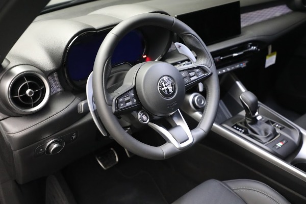 New 2024 Alfa Romeo Tonale Ti for sale $53,290 at Bugatti of Greenwich in Greenwich CT 06830 13