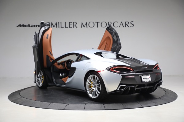 Used 2017 McLaren 570S for sale $166,900 at Bugatti of Greenwich in Greenwich CT 06830 15
