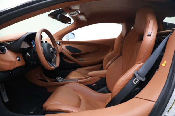 Used 2017 McLaren 570S for sale $166,900 at Bugatti of Greenwich in Greenwich CT 06830 19