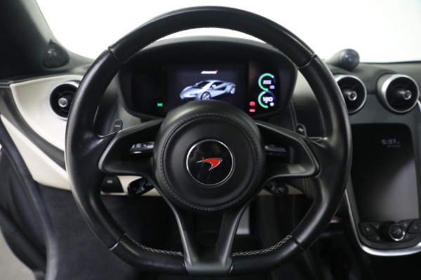 Used 2017 McLaren 570S for sale $138,900 at Bugatti of Greenwich in Greenwich CT 06830 26