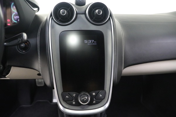 Used 2017 McLaren 570S for sale $138,900 at Bugatti of Greenwich in Greenwich CT 06830 27