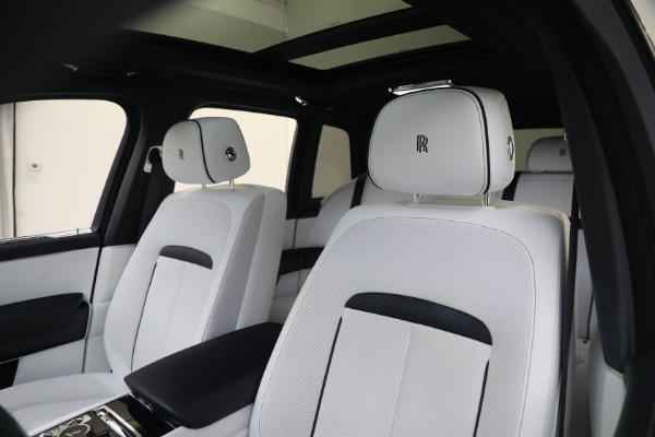 Used 2020 Rolls-Royce Cullinan for sale $305,900 at Bugatti of Greenwich in Greenwich CT 06830 21