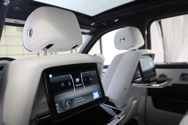 Used 2020 Rolls-Royce Cullinan for sale $305,900 at Bugatti of Greenwich in Greenwich CT 06830 22