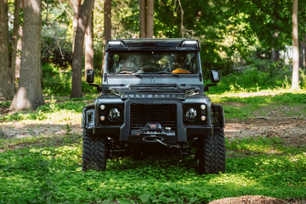 Used 1983 Land Rover Defender 110 Double Cab 6x6 Edition for sale $399,900 at Bugatti of Greenwich in Greenwich CT 06830 24