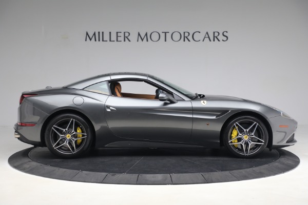 Used 2017 Ferrari California T for sale $151,900 at Bugatti of Greenwich in Greenwich CT 06830 12