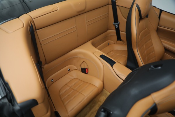 Used 2017 Ferrari California T for sale $151,900 at Bugatti of Greenwich in Greenwich CT 06830 18