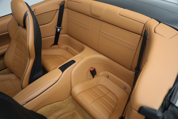 Used 2017 Ferrari California T for sale $151,900 at Bugatti of Greenwich in Greenwich CT 06830 25
