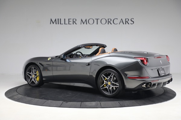Used 2017 Ferrari California T for sale $151,900 at Bugatti of Greenwich in Greenwich CT 06830 4
