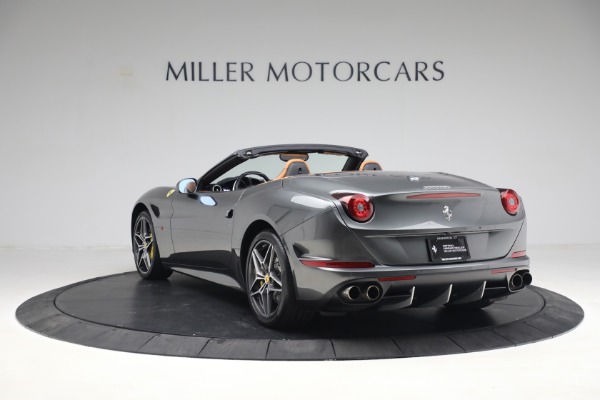 Used 2017 Ferrari California T for sale $151,900 at Bugatti of Greenwich in Greenwich CT 06830 5