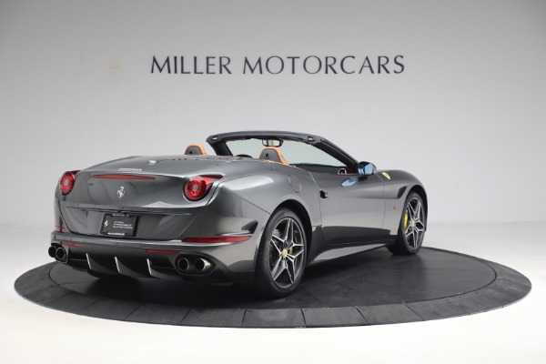 Used 2017 Ferrari California T for sale $151,900 at Bugatti of Greenwich in Greenwich CT 06830 7
