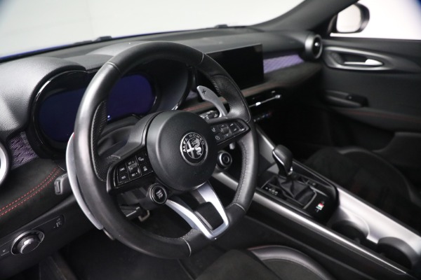 Used 2024 Alfa Romeo Tonale Veloce for sale $26,900 at Bugatti of Greenwich in Greenwich CT 06830 13