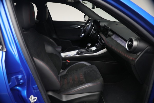 Used 2024 Alfa Romeo Tonale Veloce for sale $26,900 at Bugatti of Greenwich in Greenwich CT 06830 16