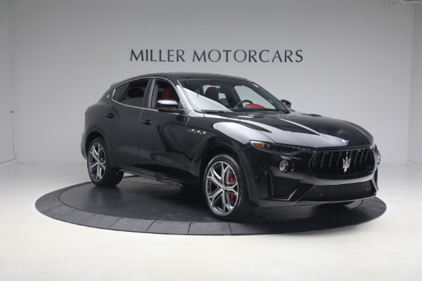 Used 2019 Maserati Levante Trofeo for sale $81,900 at Bugatti of Greenwich in Greenwich CT 06830 18