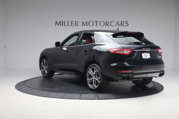 Used 2019 Maserati Levante Trofeo for sale $81,900 at Bugatti of Greenwich in Greenwich CT 06830 8
