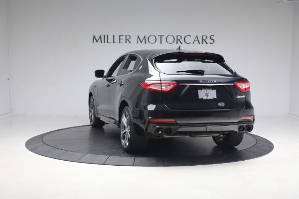Used 2019 Maserati Levante Trofeo for sale $81,900 at Bugatti of Greenwich in Greenwich CT 06830 9