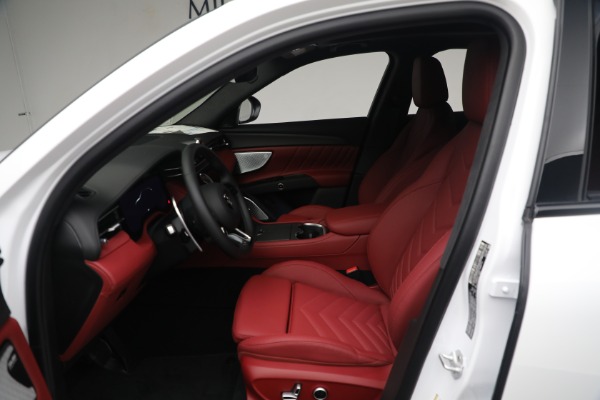 New 2023 Maserati Grecale Trofeo for sale $110,095 at Bugatti of Greenwich in Greenwich CT 06830 14