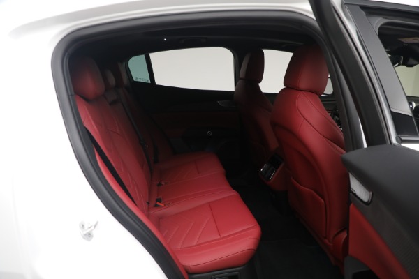 New 2023 Maserati Grecale Trofeo for sale $110,095 at Bugatti of Greenwich in Greenwich CT 06830 20