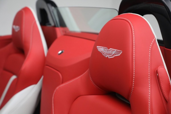 Used 2023 Aston Martin Vantage V12 for sale $418,586 at Bugatti of Greenwich in Greenwich CT 06830 27