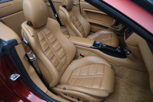 Used 2014 Ferrari California for sale $136,900 at Bugatti of Greenwich in Greenwich CT 06830 25