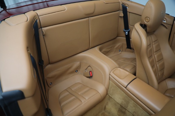 Used 2014 Ferrari California for sale $136,900 at Bugatti of Greenwich in Greenwich CT 06830 26
