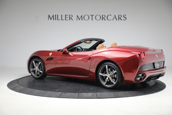Used 2014 Ferrari California for sale $136,900 at Bugatti of Greenwich in Greenwich CT 06830 4