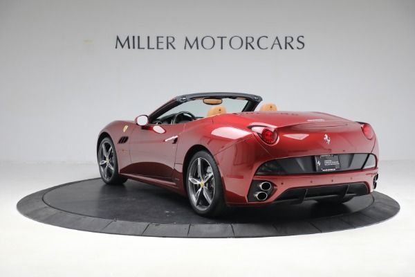 Used 2014 Ferrari California for sale $136,900 at Bugatti of Greenwich in Greenwich CT 06830 5