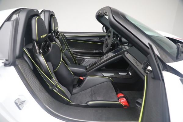 Used 2015 Porsche 918 Spyder for sale Call for price at Bugatti of Greenwich in Greenwich CT 06830 25