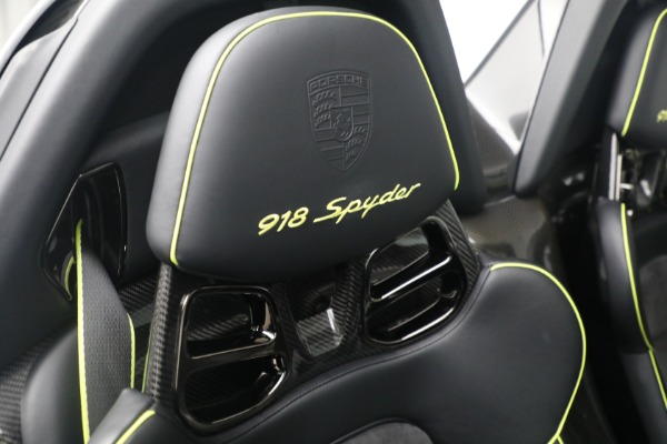 Used 2015 Porsche 918 Spyder for sale Call for price at Bugatti of Greenwich in Greenwich CT 06830 27