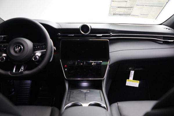 New 2023 Maserati Grecale Modena for sale Sold at Bugatti of Greenwich in Greenwich CT 06830 25