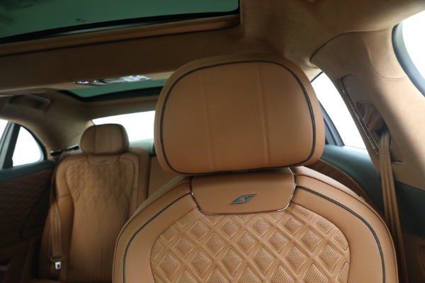 New 2023 Bentley Flying Spur S V8 for sale $305,260 at Bugatti of Greenwich in Greenwich CT 06830 26