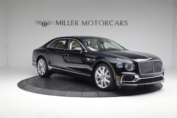 New 2023 Bentley Flying Spur V8 for sale $243,705 at Bugatti of Greenwich in Greenwich CT 06830 13