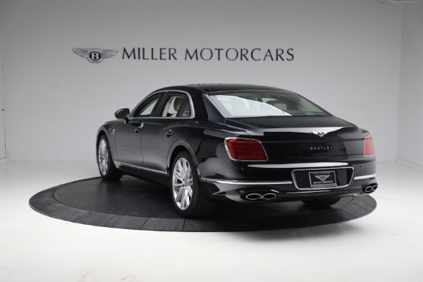 New 2023 Bentley Flying Spur V8 for sale $243,705 at Bugatti of Greenwich in Greenwich CT 06830 7