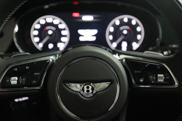 New 2023 Bentley Bentayga Azure V8 for sale $275,715 at Bugatti of Greenwich in Greenwich CT 06830 22